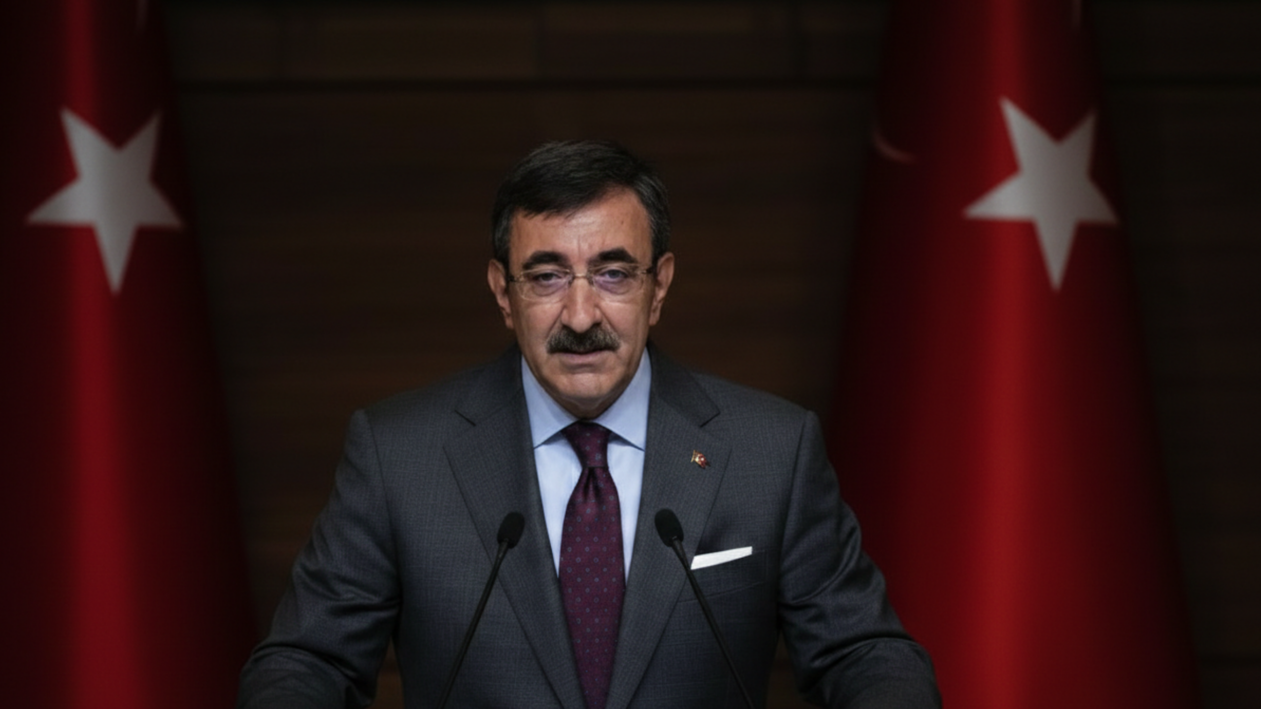 Cevdet Yılmaz’dan Mersin’de net mesaj: “Küresel durgunluğa rağmen Türkiye yatırımcı çekmeye devam ediyor”