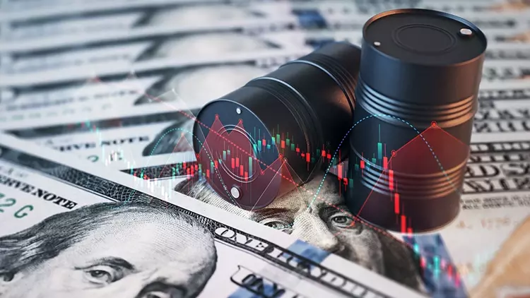 Hürmüz Boğazı krizi petrolü uçurdu: Brent 114 doları aştı