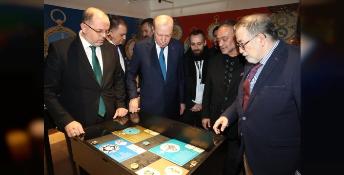Cumhurbaşkanı Erdoğan, Tophane’deki Cep Saatleri Sergisini Ziyaret Etti