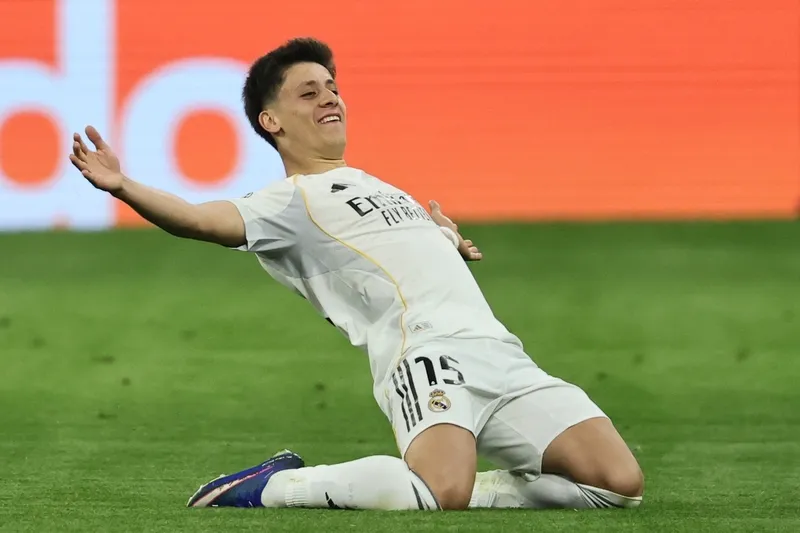 Real Madrid elendi, Arda Güler performansıyla öne çıktı