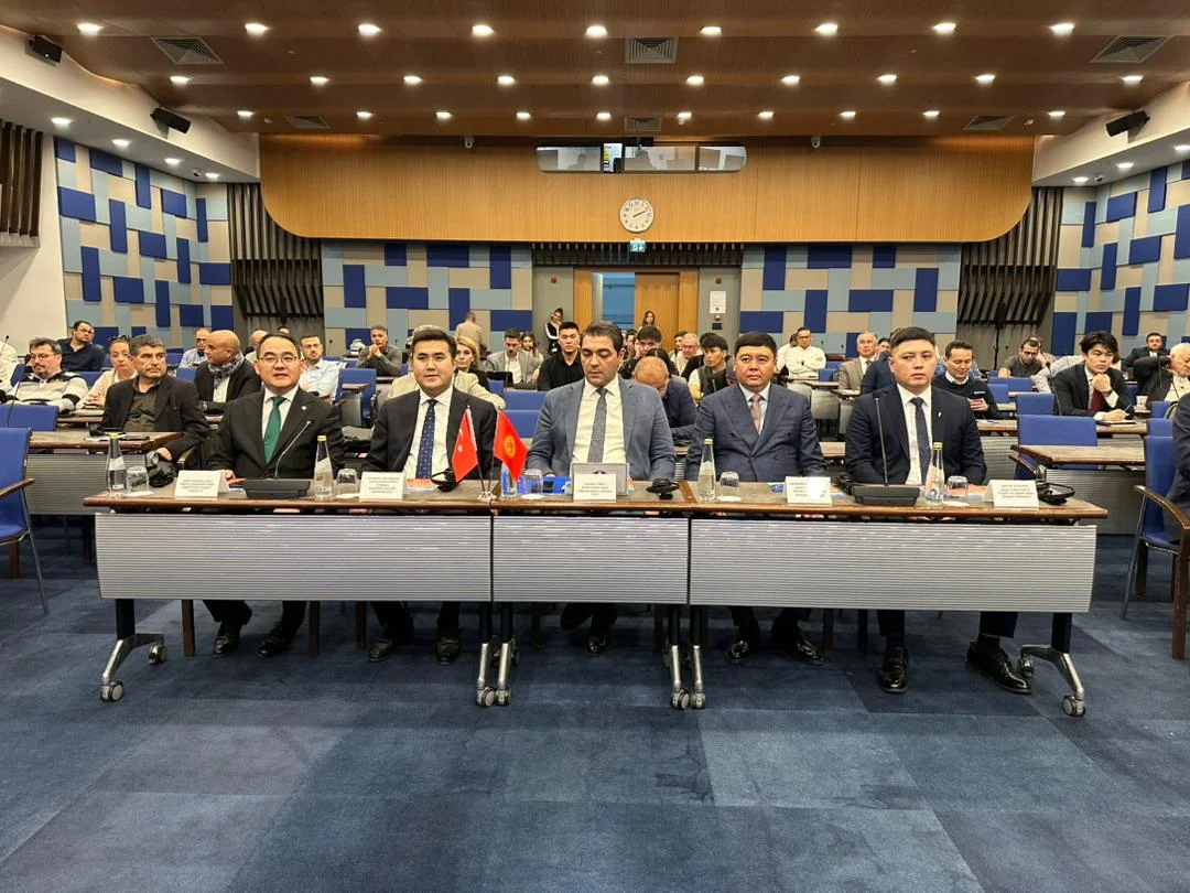 İzmir’de Kırgızistan iş fırsatları toplantısı: Yeni iş birlikleri hedefleniyor