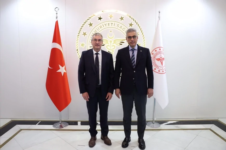 Sağlık Bakanı Memişoğlu, Belçikalı Bakan Jeholet ile görüştü