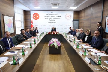 Sağlık Bakanı Memişoğlu Başkanlığında Niğde’de Sağlık Yöneticileri Toplantısı Yapıldı