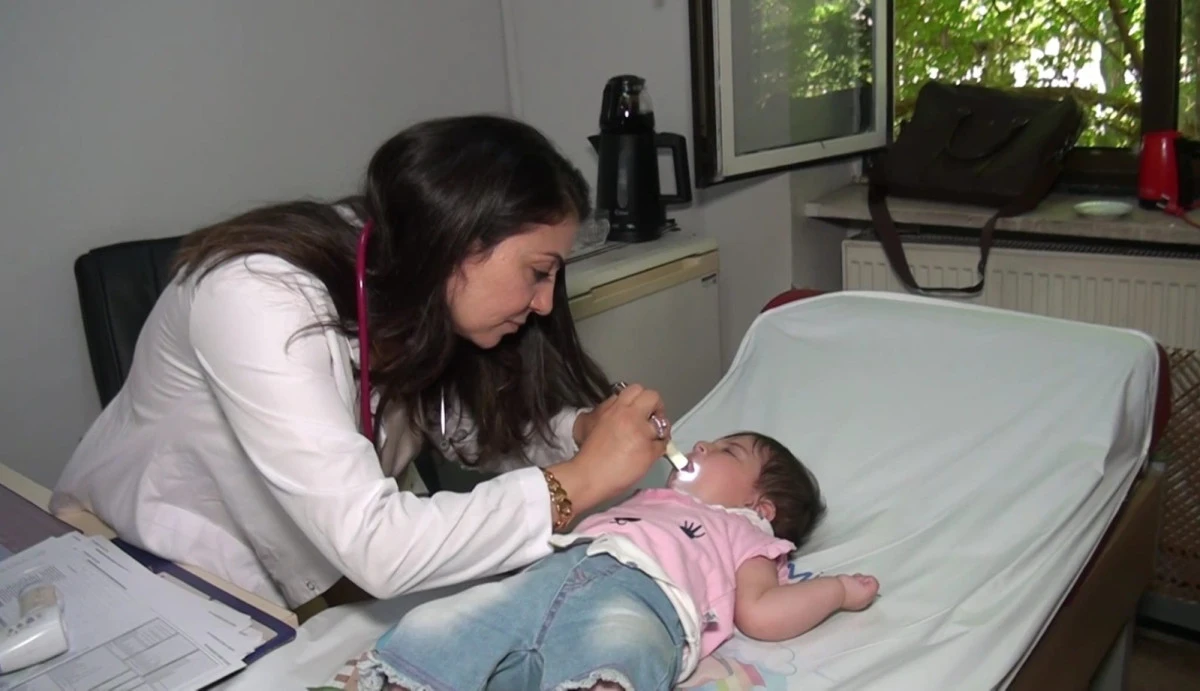 Uzmanlardan yaz aylarında çocuklarda el-ayak-ağız hastalığı uyarısı